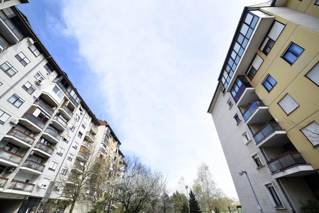 Garden Apartment ซาเกร็บ ภายนอก รูปภาพ
