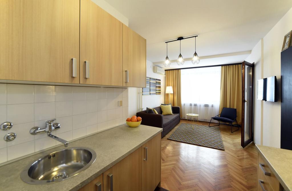 Garden Apartment ซาเกร็บ ภายนอก รูปภาพ